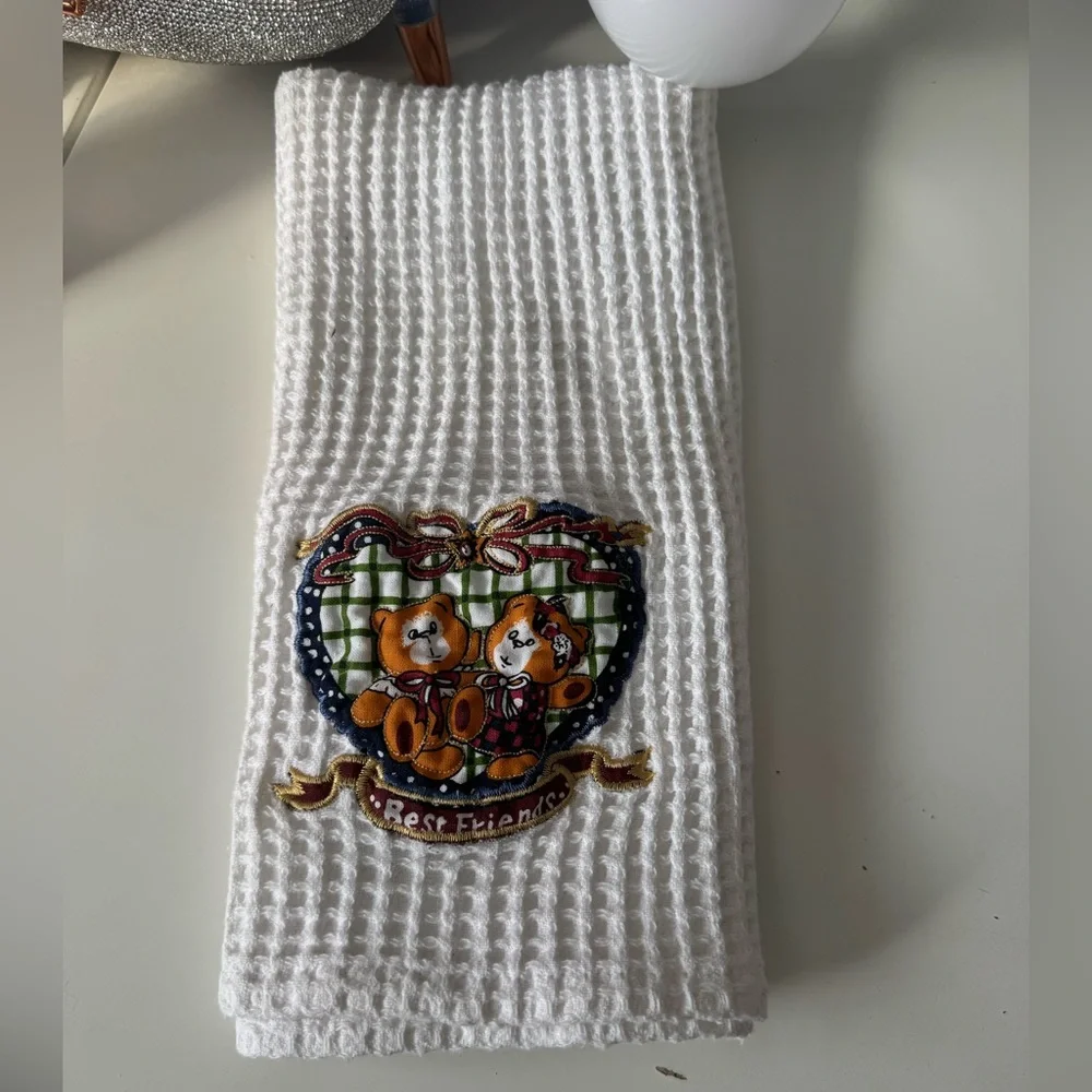 Vintage Waffle Knit Kitchen Towel White Teddy Bear “Best Friends” Appliqué